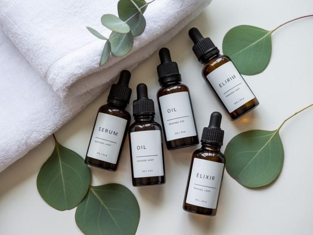 butelki z olejkami do twarzy