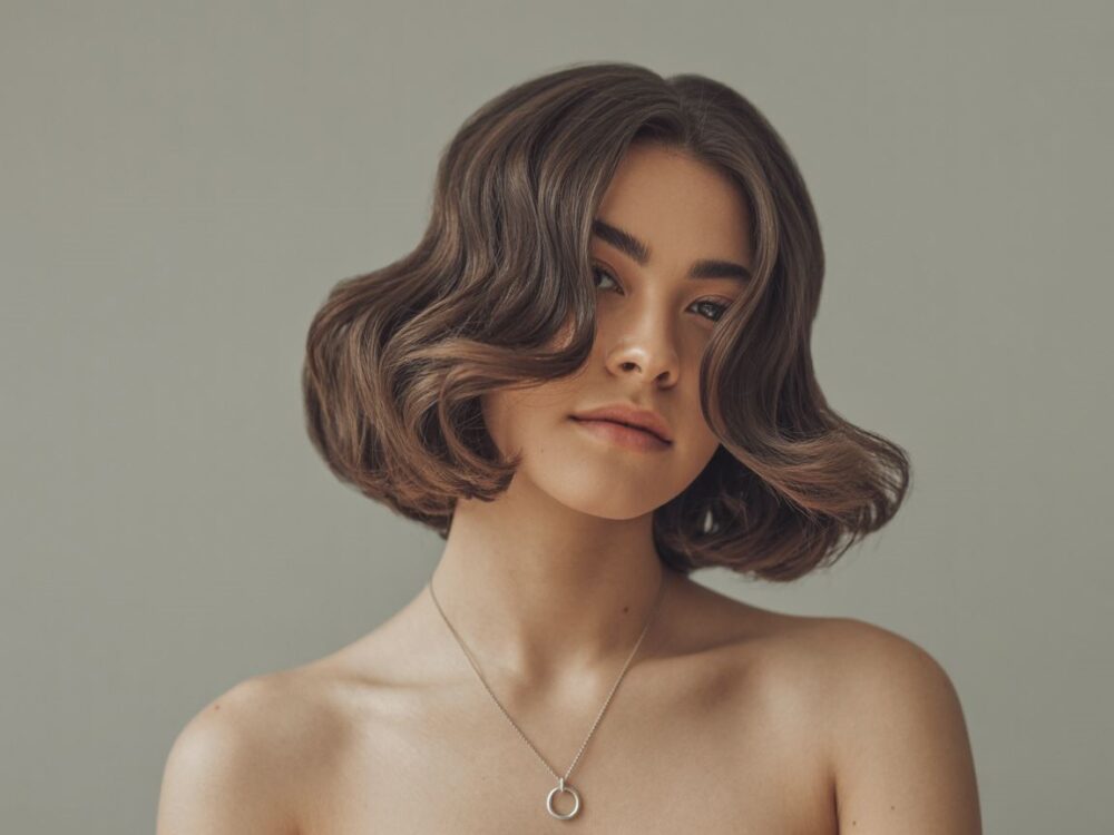 fryzura do okrągłej twarzy