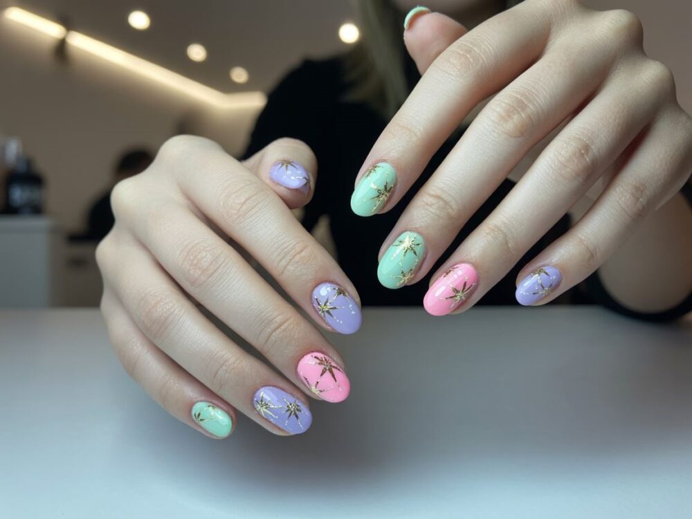 gwiazdki na paznokciach