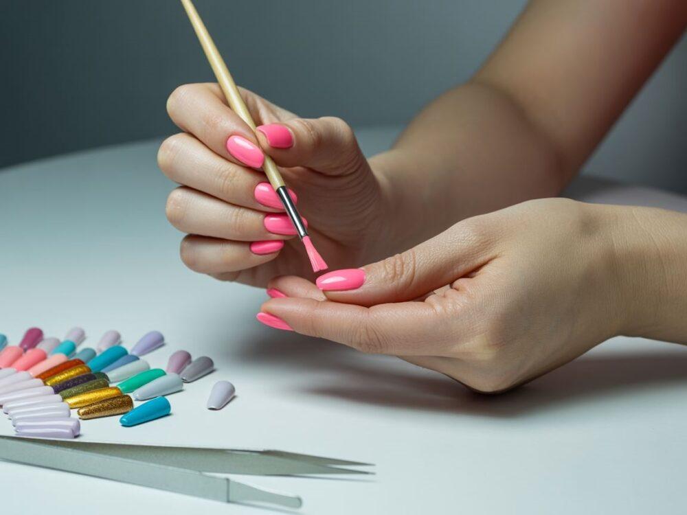 narzędzia do manicure