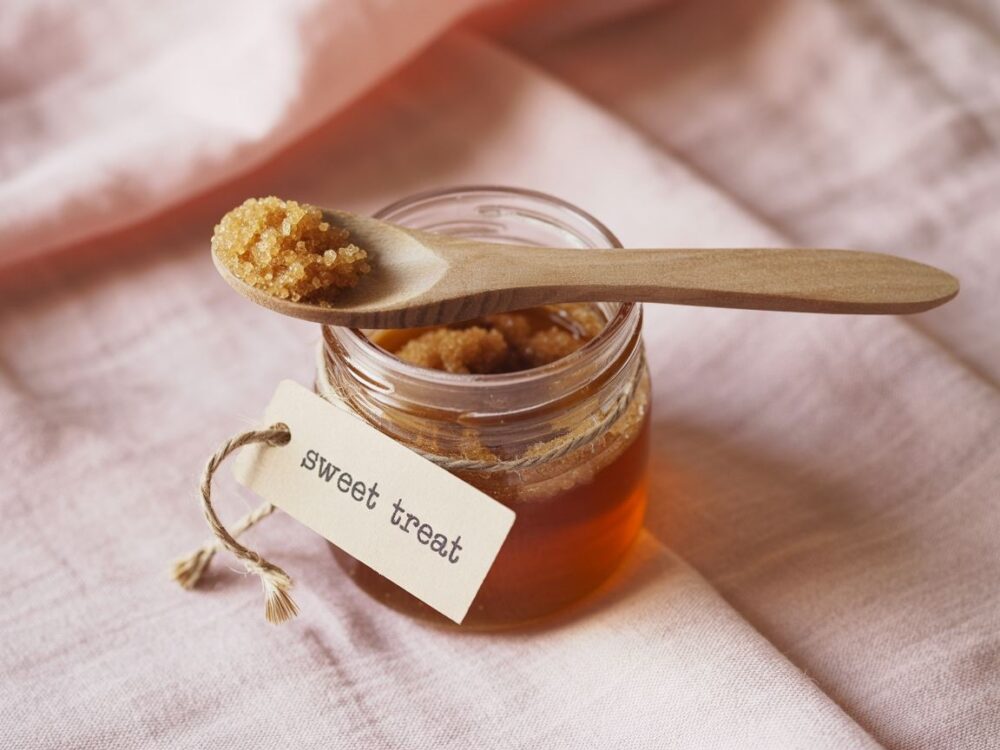naturalny peeling do ust