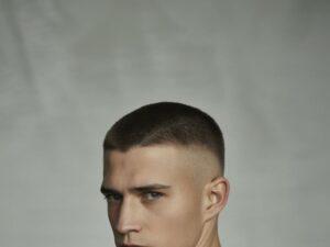 nowoczesna krótka fryzura